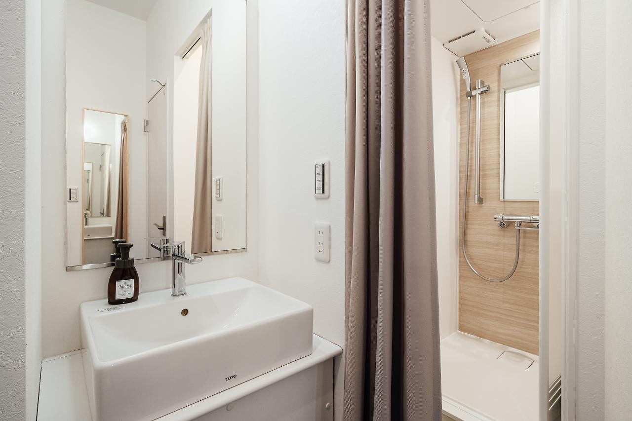 Playsis East 3* Tokyo